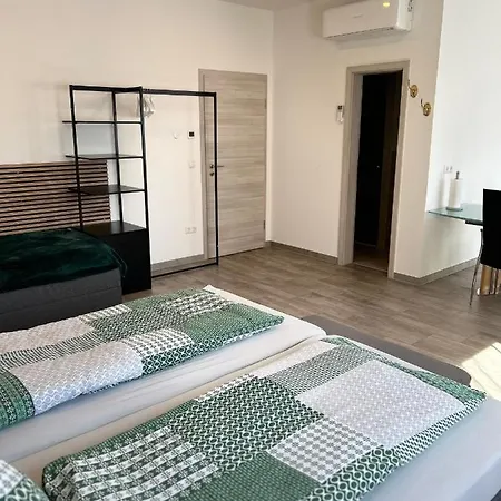 Apartment Im Sand Bad Schönborn Esterno foto